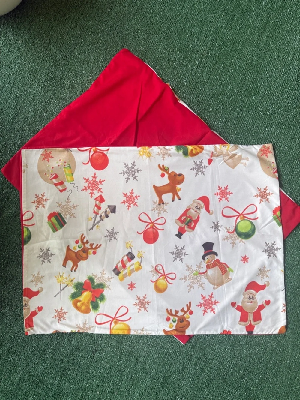 Christmas Santa & Reindeer Holiday Duvet Cover Set - Red & White